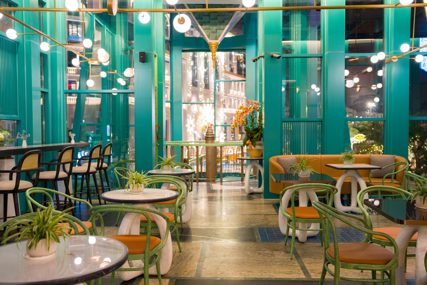 apollo-cafe-14.jpg