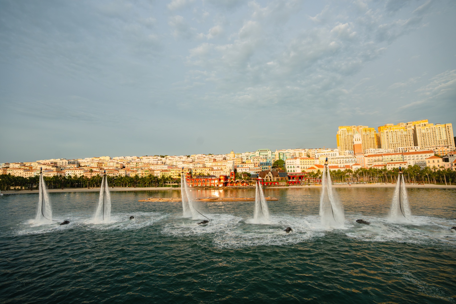 Phu-Quoc-Sunset-Town-Show-Awaken-Sea (14) (1).jpg